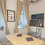 Hj7-B Hunyadi Apartment