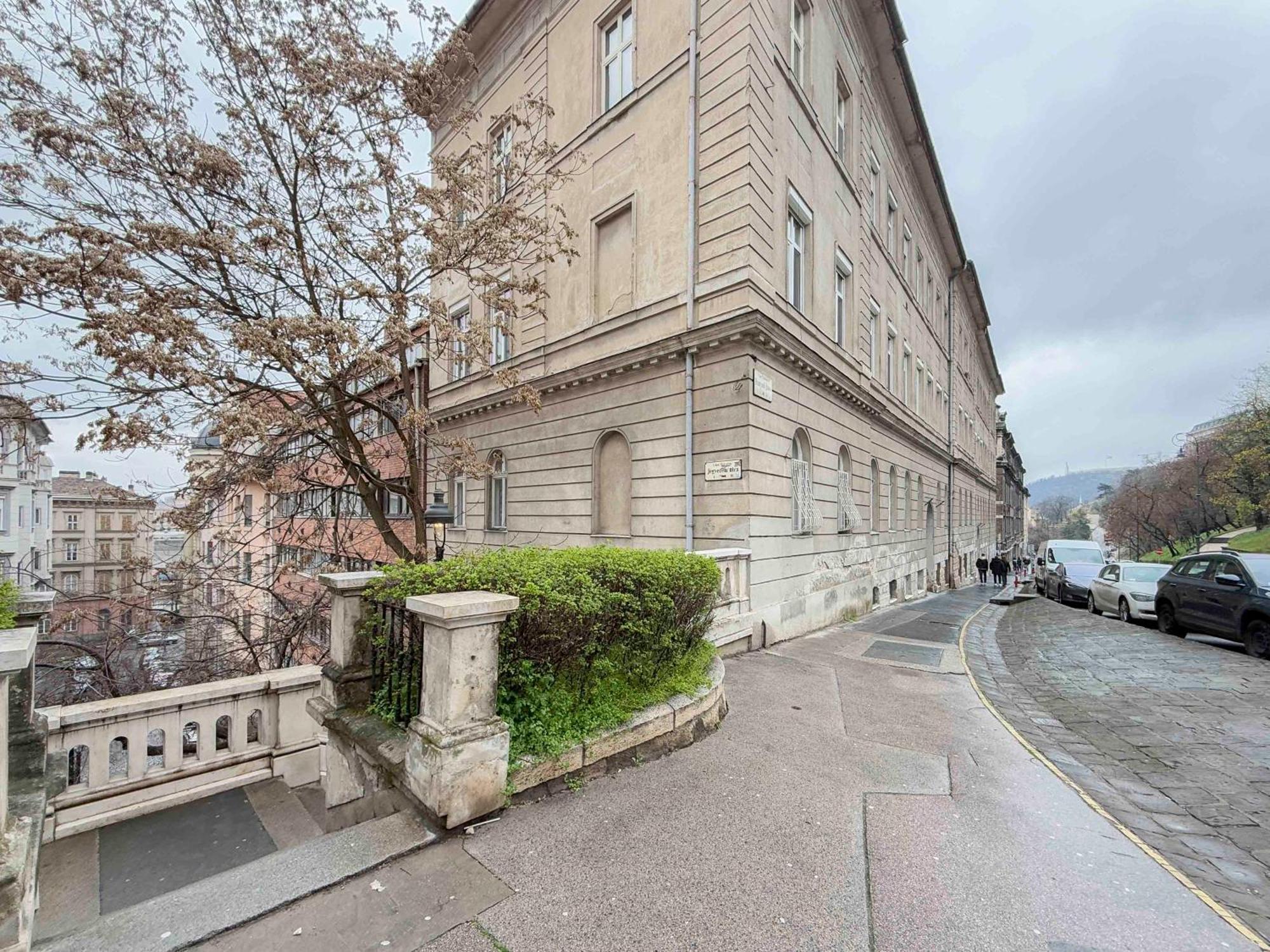 Hj7-b Hunyadi Budapest